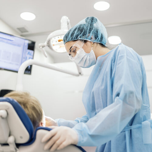 2200 Dental